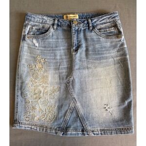 DEMOCRACY Denim Skirt Size 4 Floral Embroidered Distressed Pockets Western Boho